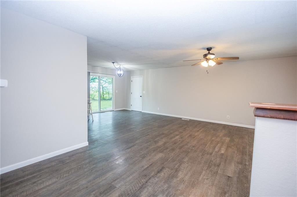 2411 Grand Lane — photo 13