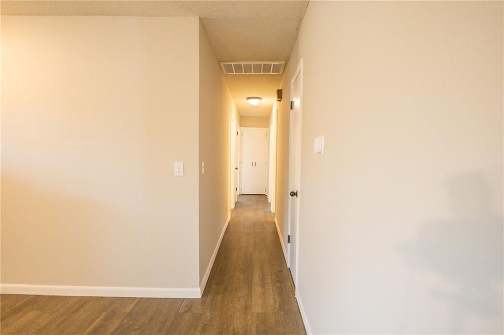 2411 Grand Lane — photo 21