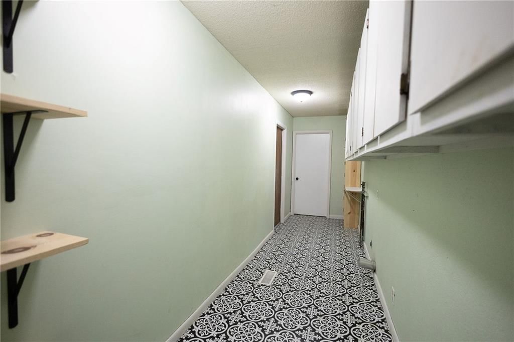 2411 Grand Lane — photo 39