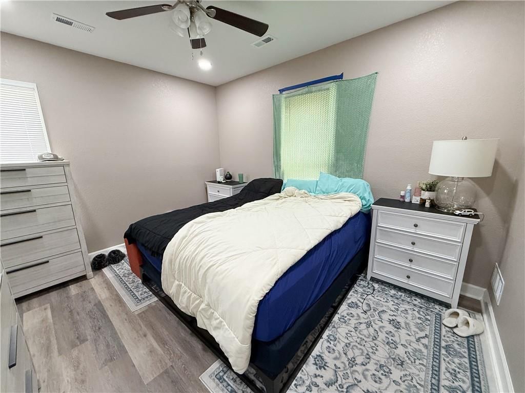210 S Franklin Street — photo 9