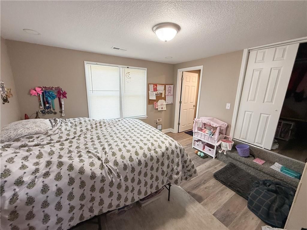 210 S Franklin Street — photo 12