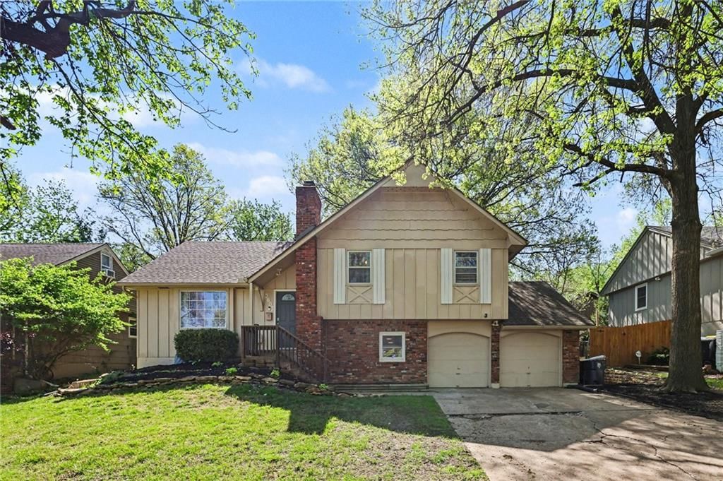 3603 Bridge Manor Drive, Kansas City, MO