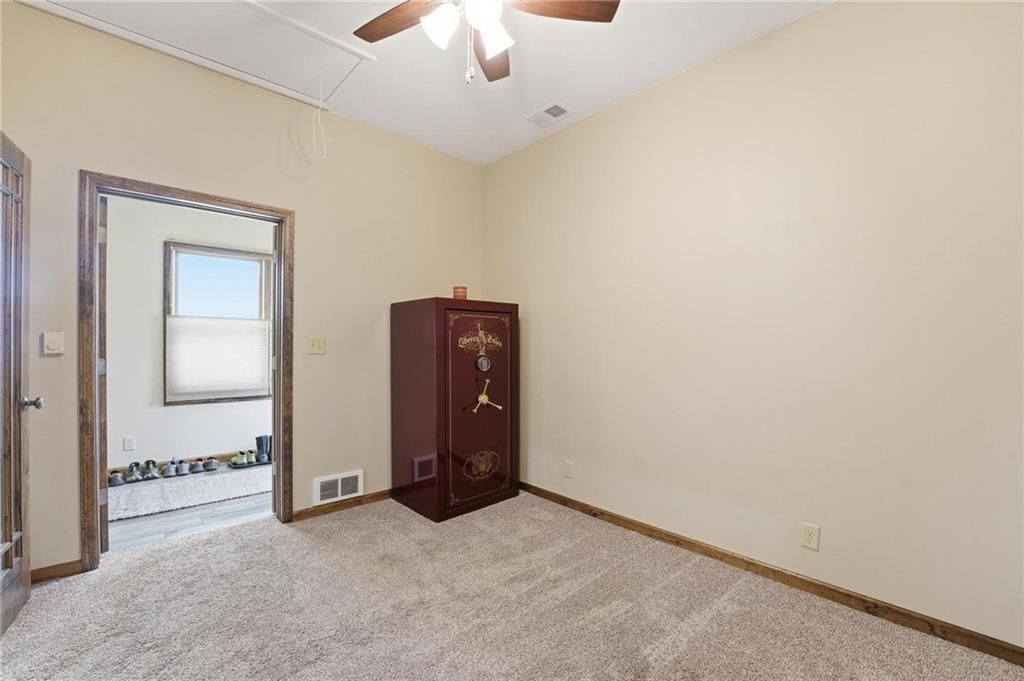 6520 Malcolm Lake Road — photo 33