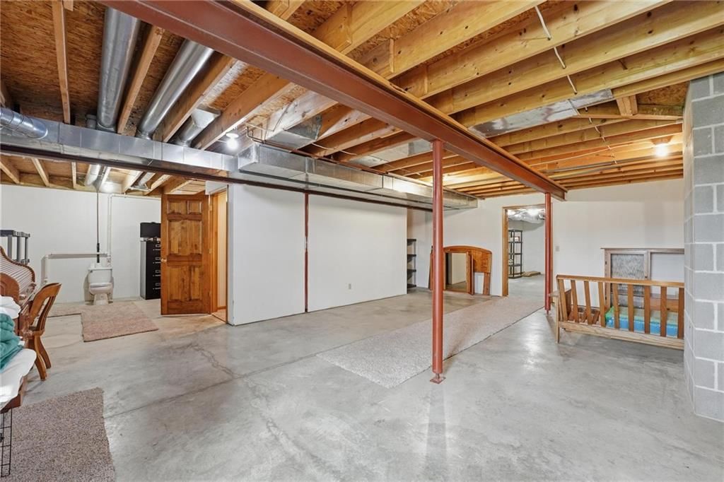 6520 Malcolm Lake Road — photo 37