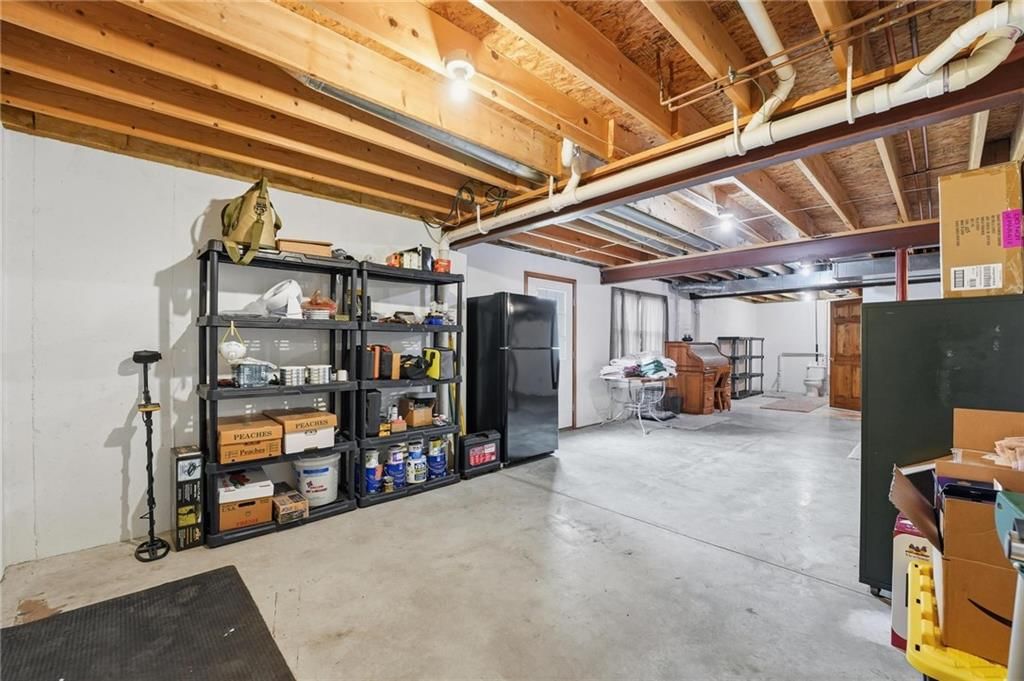 6520 Malcolm Lake Road — photo 40