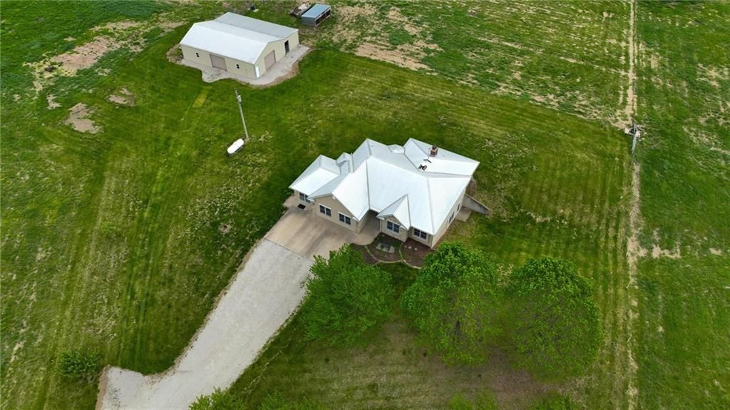 6520 Malcolm Lake Road — photo 51