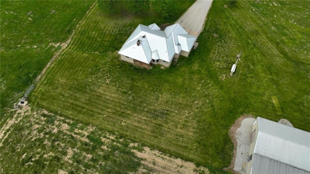 6520 Malcolm Lake Road — photo 54