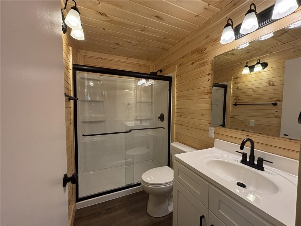 1021 Elm Street — photo 6