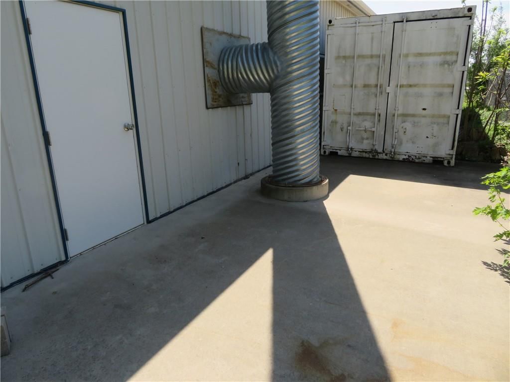 106 W Lake Street — photo 21