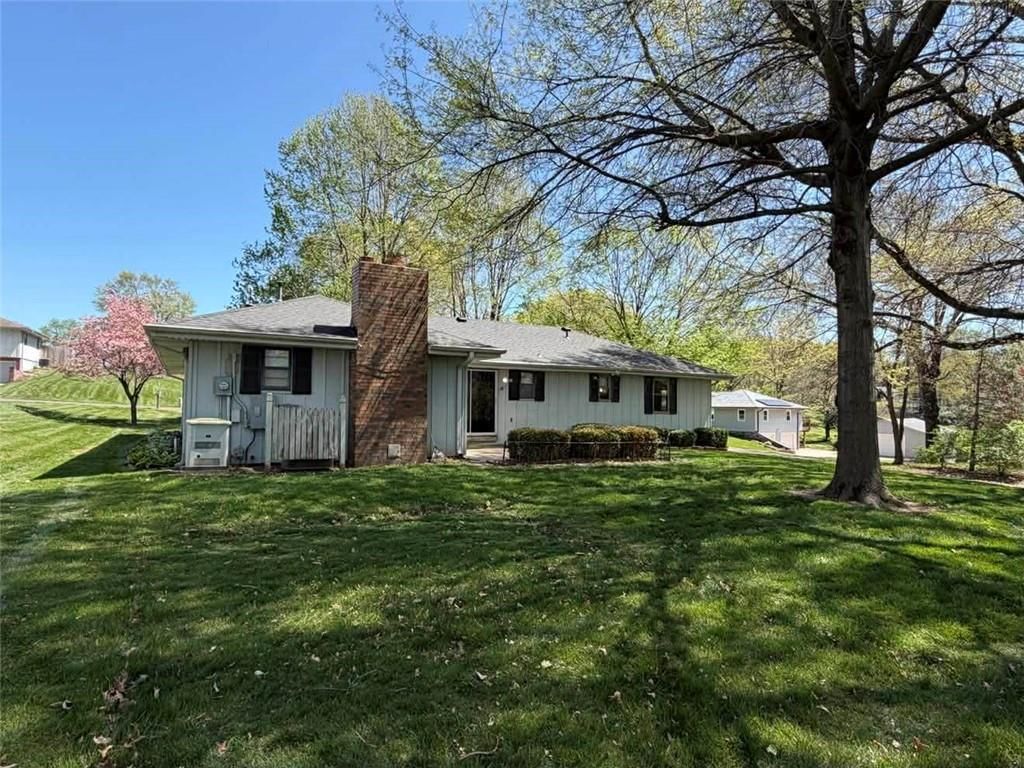 5524 S 39th Terrace — photo 37