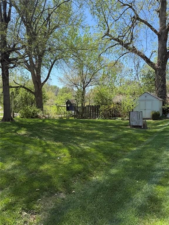5524 S 39th Terrace — photo 41