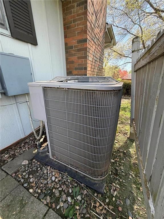 5524 S 39th Terrace — photo 43
