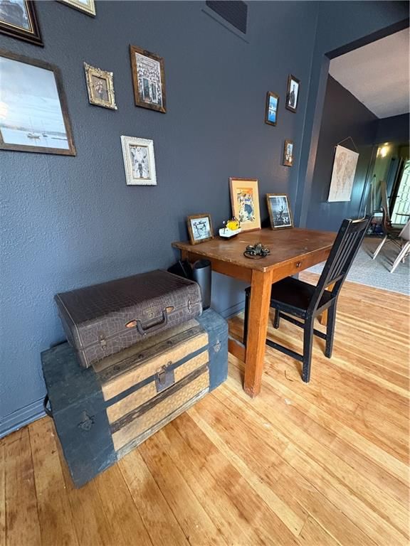 457 E Market Street — photo 32