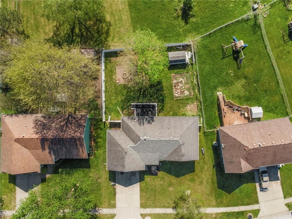 615 Woodson Street — photo 2