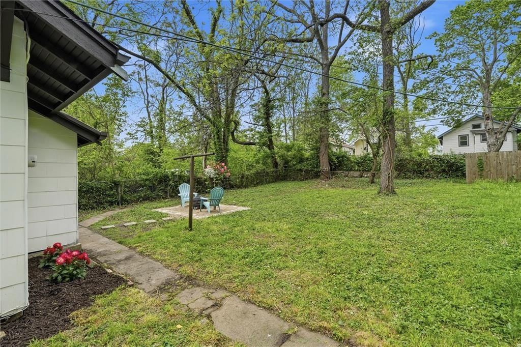 6112 Tracy Avenue — photo 29