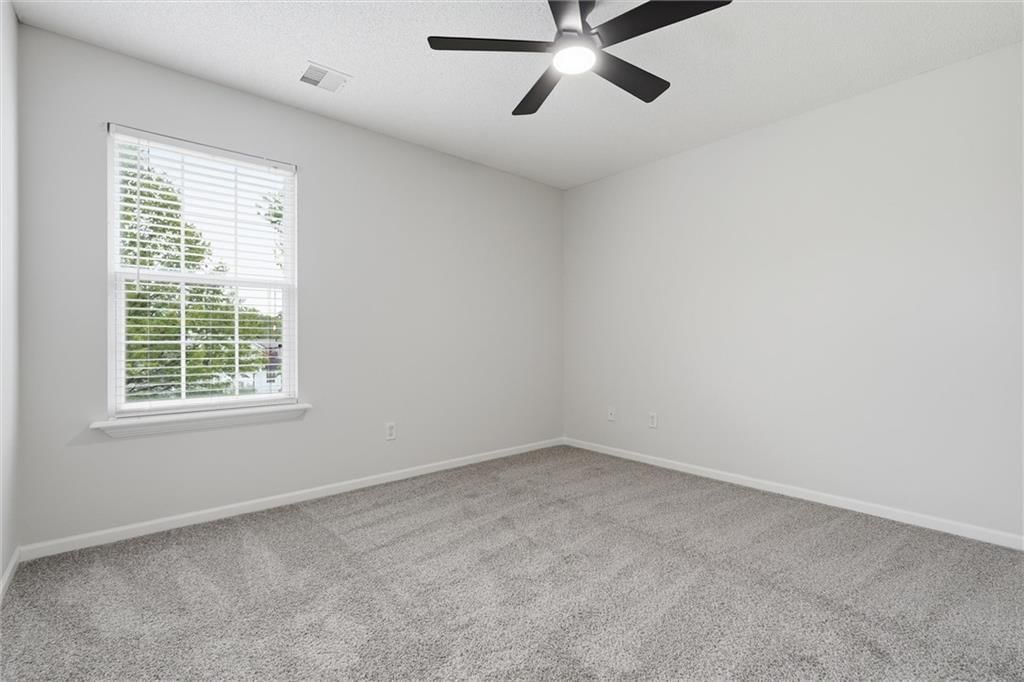 905 Paw Paw Lane — photo 23