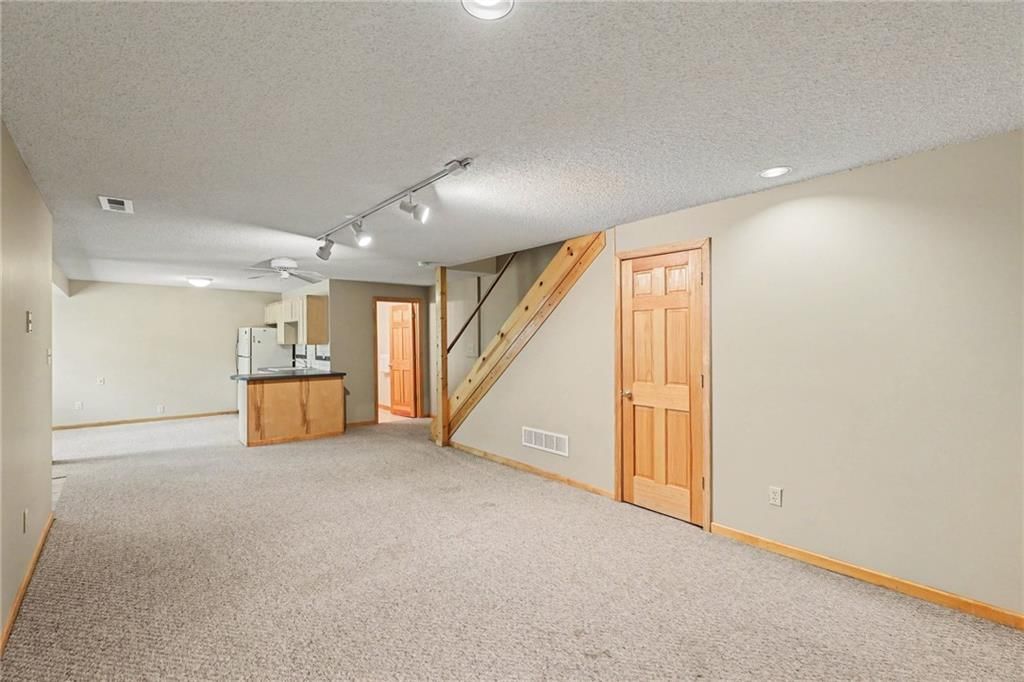2401 SW Whispering Creek Court — photo 31