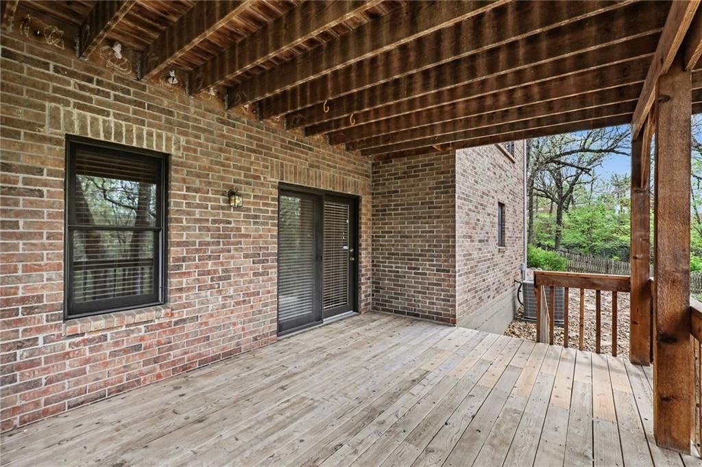 2401 SW Whispering Creek Court — photo 40