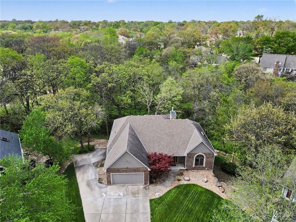 2401 SW Whispering Creek Court — photo 45