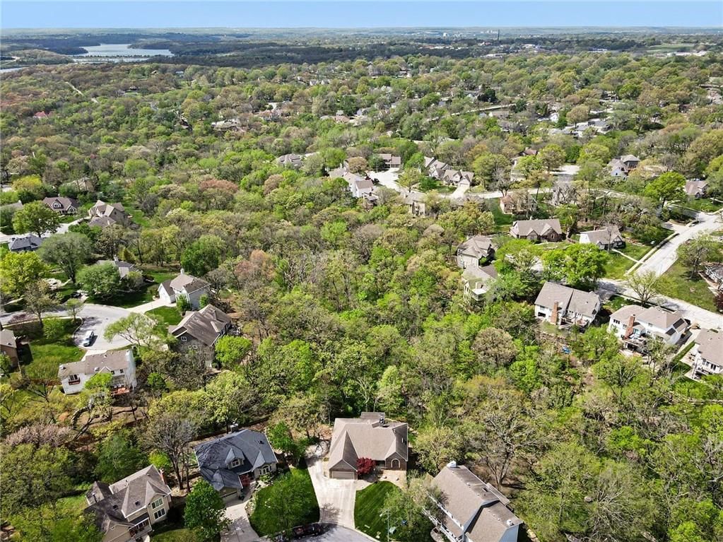 2401 SW Whispering Creek Court — photo 46