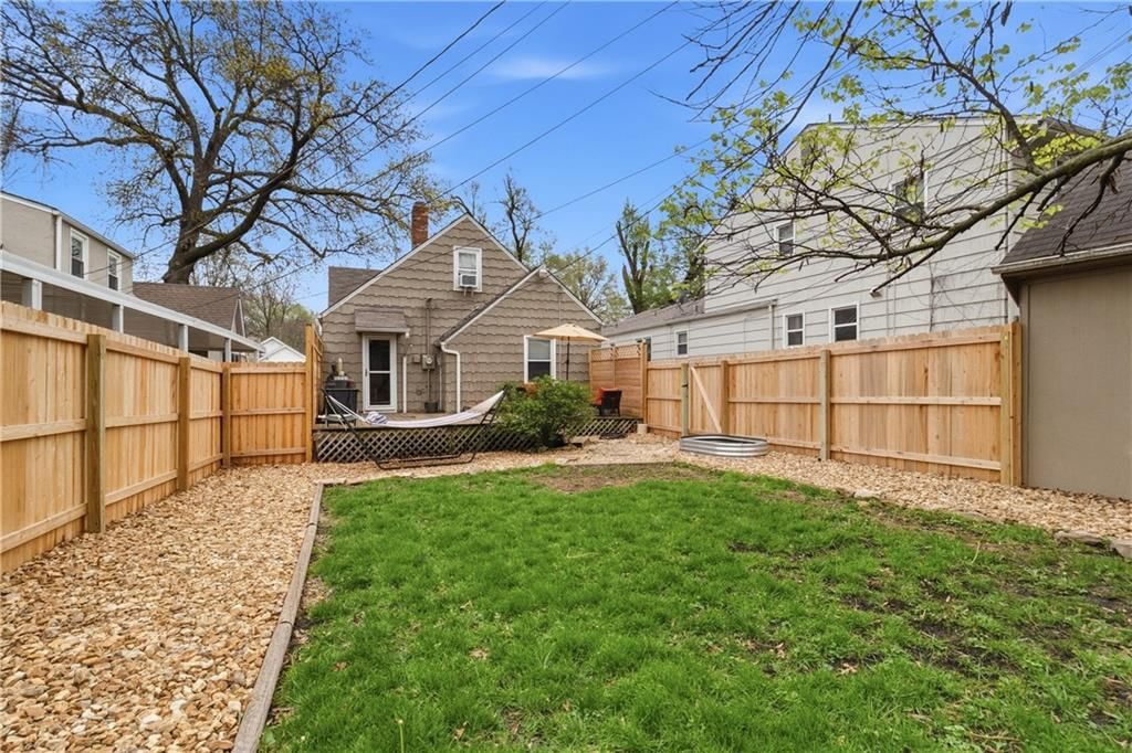 7244 Baltimore Avenue — photo 24