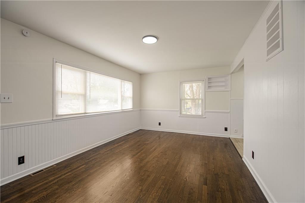 8024 Armstrong Avenue — photo 7