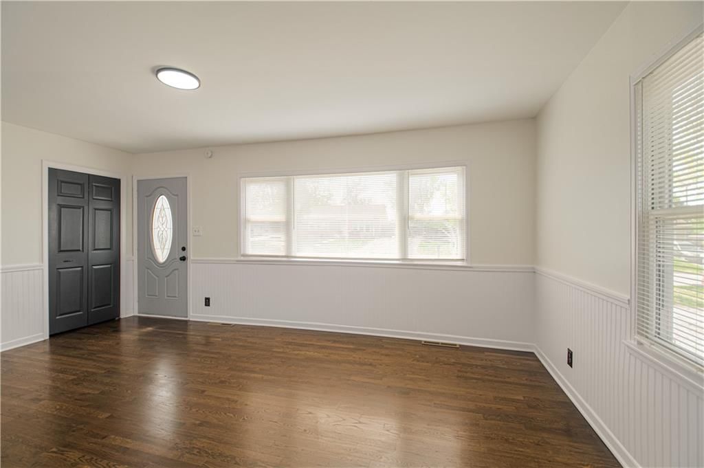8024 Armstrong Avenue — photo 8