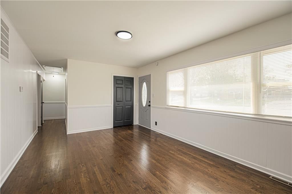 8024 Armstrong Avenue — photo 9