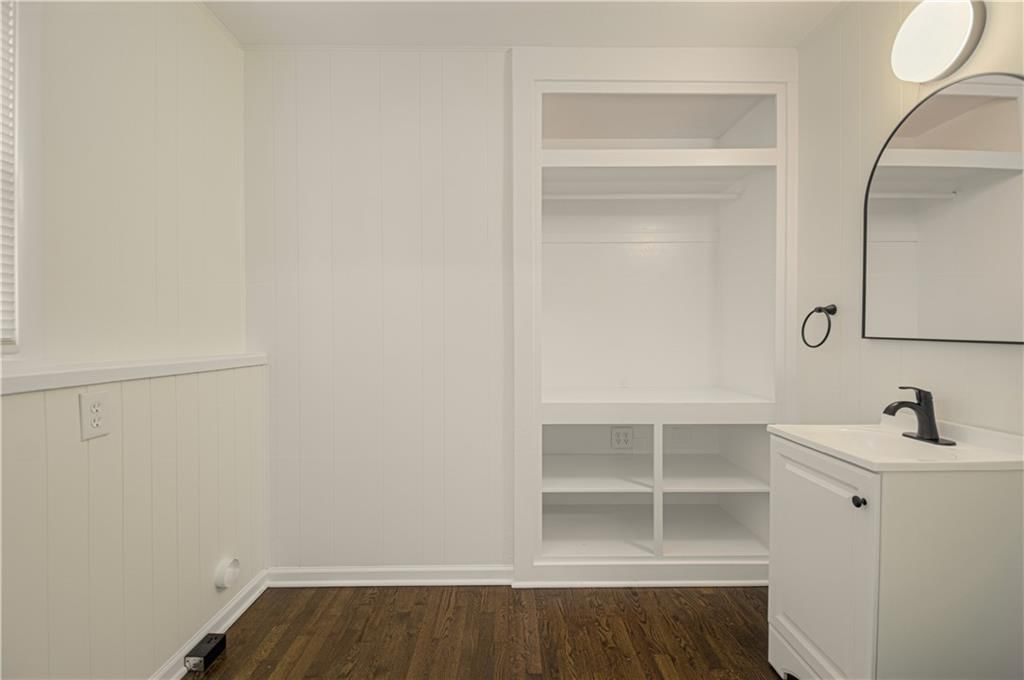 8024 Armstrong Avenue — photo 25