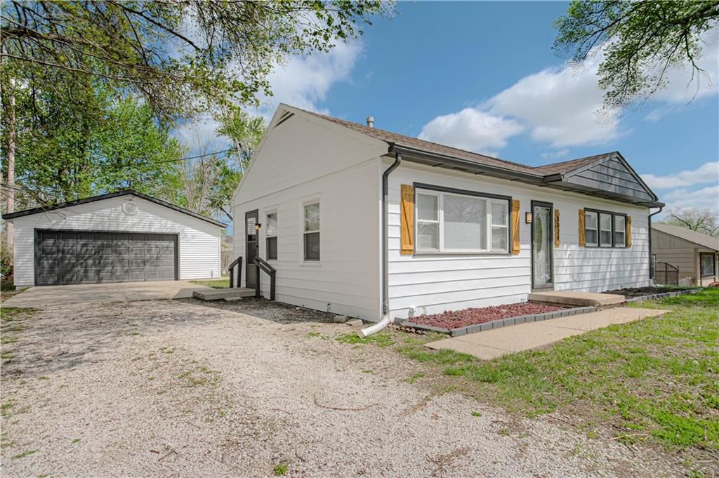 8024 Armstrong Avenue — photo 31