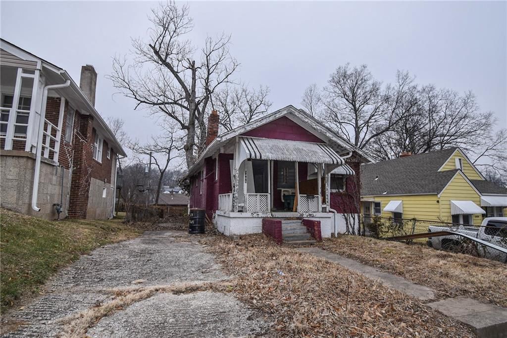 5406 Jackson Avenue — photo 3