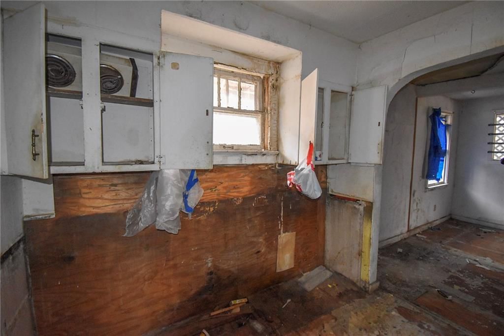 5406 Jackson Avenue — photo 9