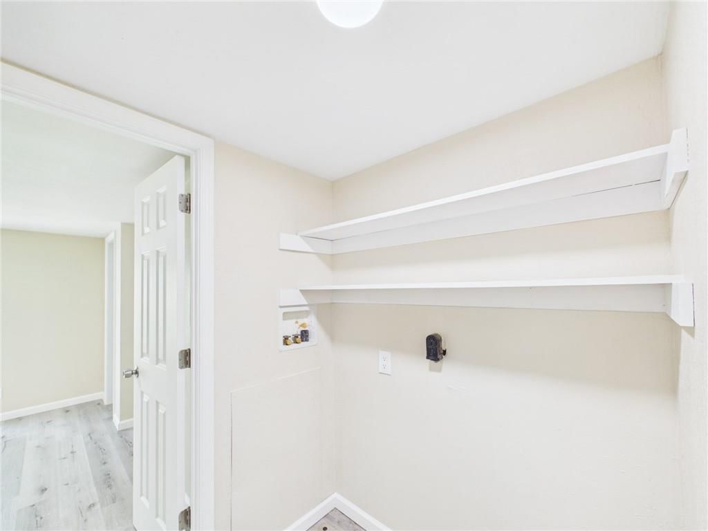 204 N Washington Street — photo 11