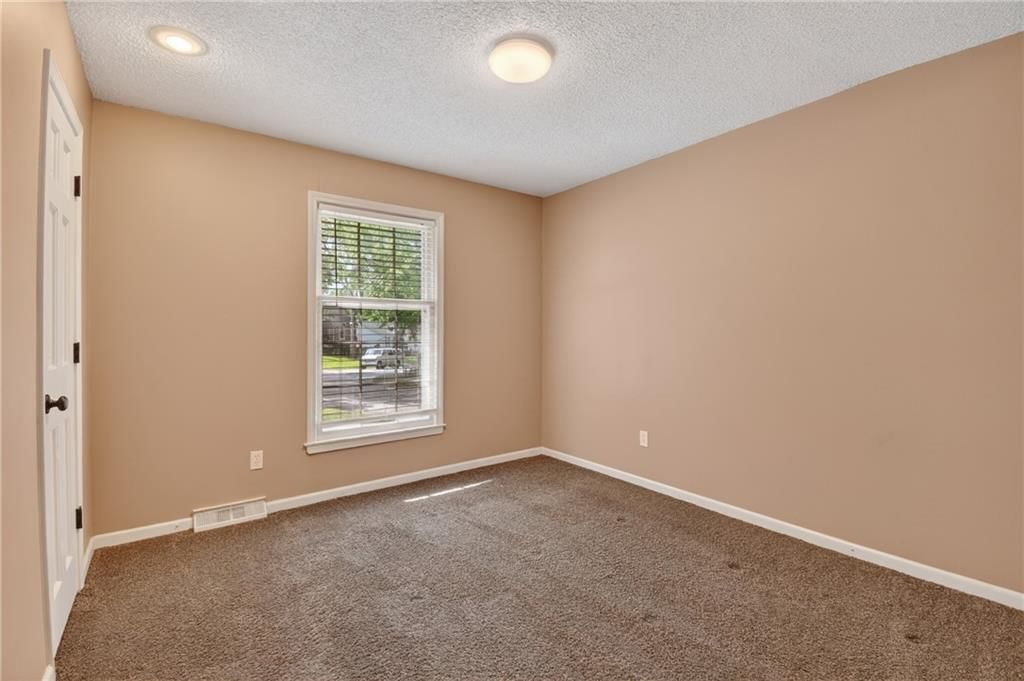 3011 Tepee Avenue — photo 24