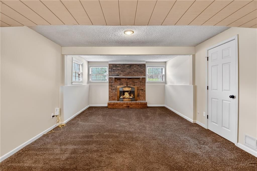 3011 Tepee Avenue — photo 26