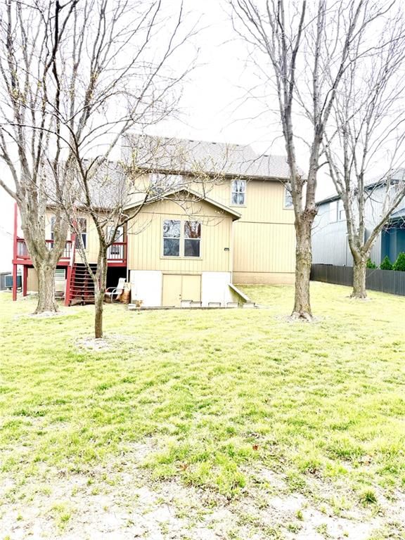 2422 N 106TH Street — photo 54