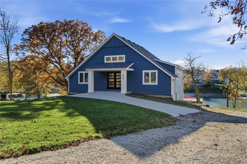 622 Lake Viking Terrace — photo 2