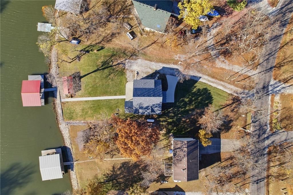 622 Lake Viking Terrace — photo 37