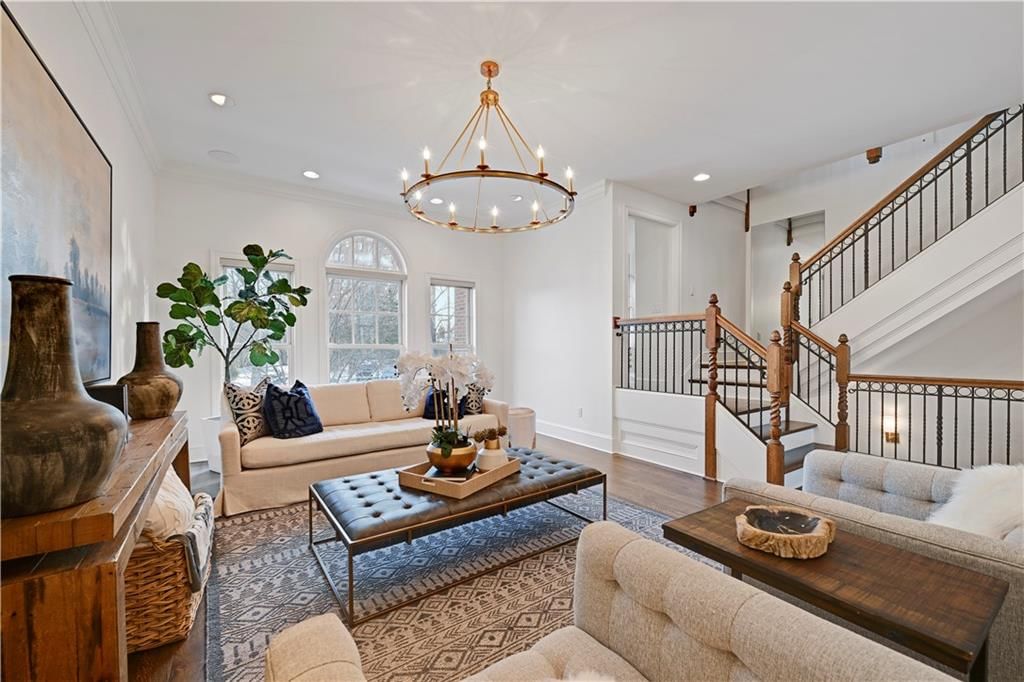 202 W 50th Street — photo 14