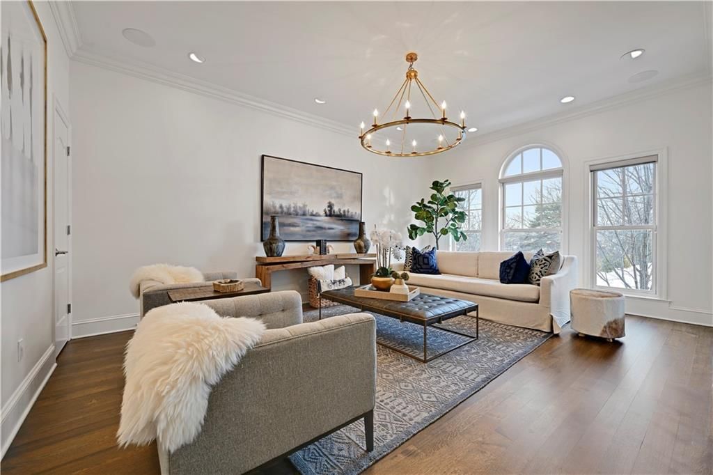 202 W 50th Street — photo 15