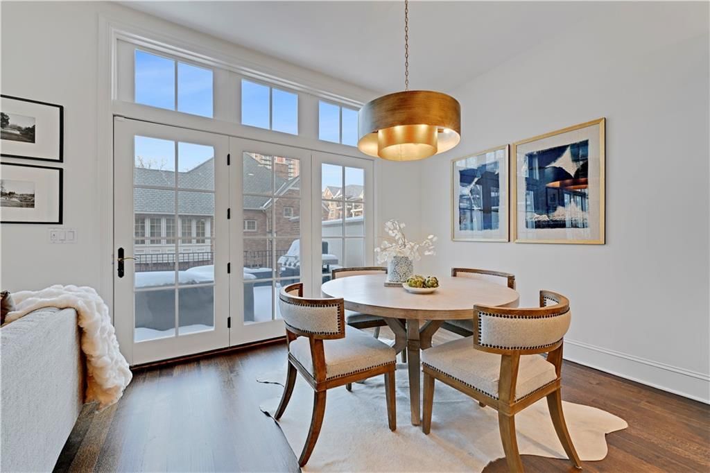202 W 50th Street — photo 22