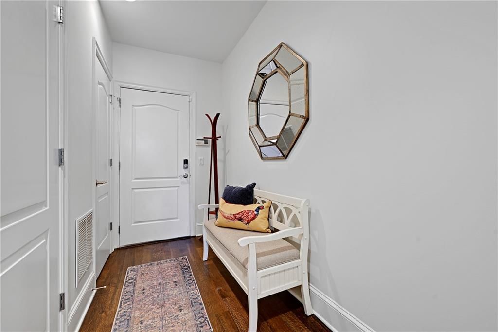 202 W 50th Street — photo 40