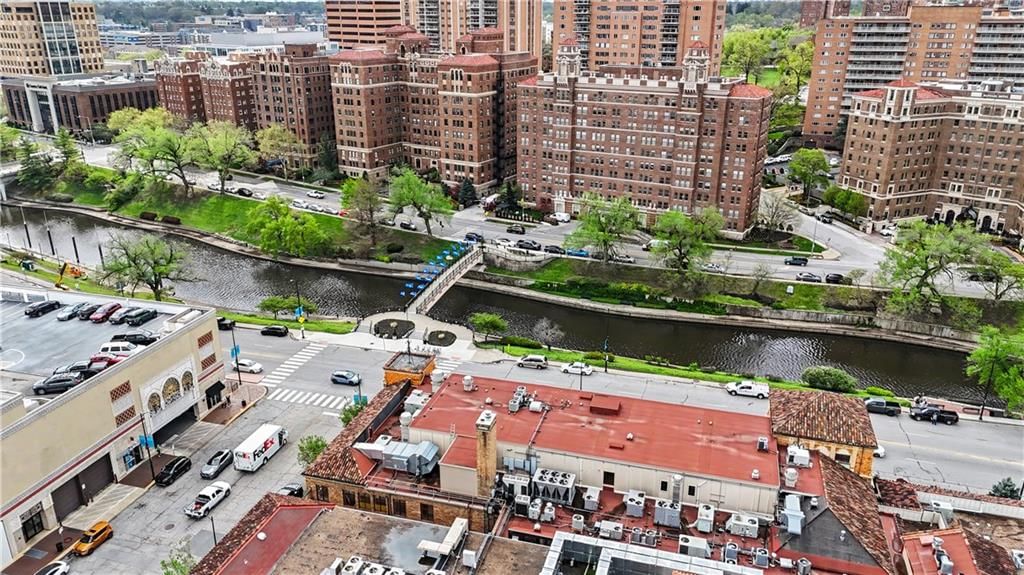202 W 50th Street — photo 55