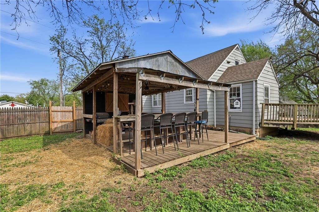 Photo 20 of 30 - 3032 N 63rd Street, Kansas City, KS 66104