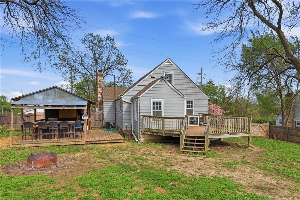 Photo 23 of 30 - 3032 N 63rd Street, Kansas City, KS 66104