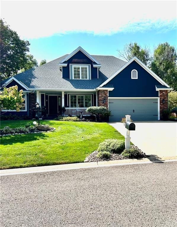 2 Chadwick Lane — photo 1
