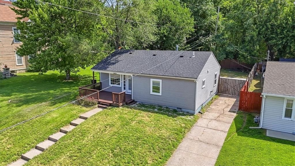 Photo 29 of 29 - 2409 N 10th Street, Kansas City, KS 66104