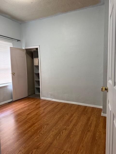2512 Everett Avenue — photo 5