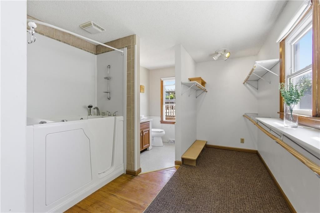 12105 E 41st Street — photo 18