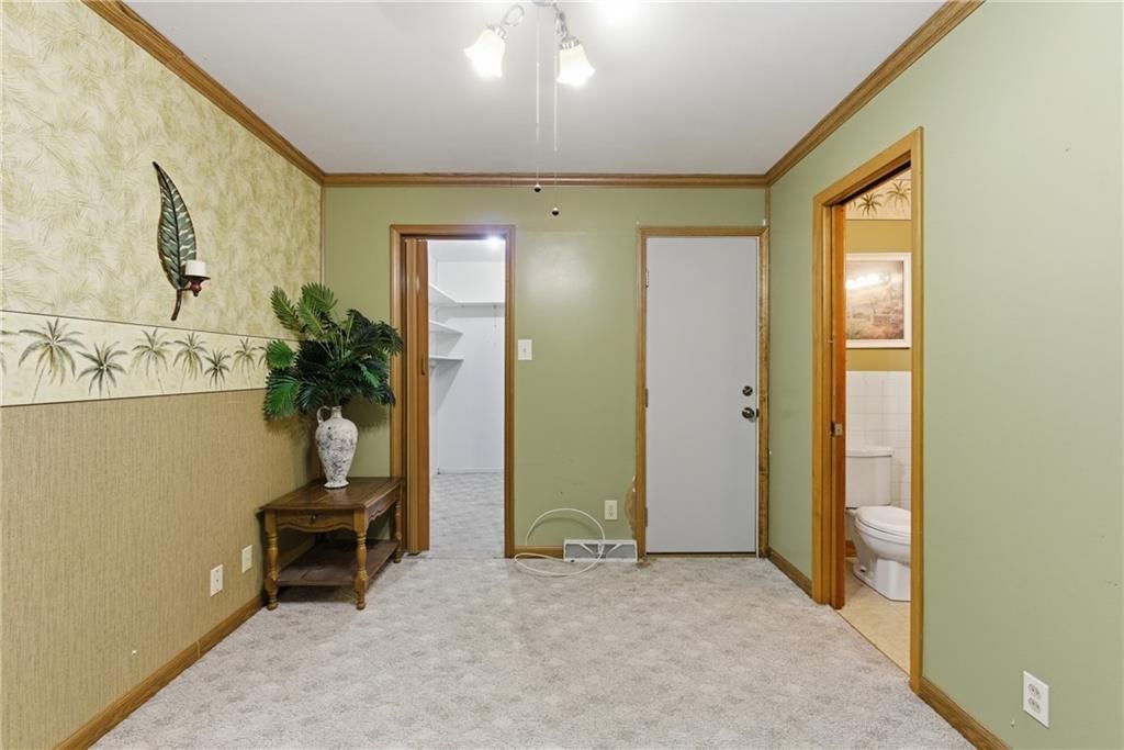 12105 E 41st Street — photo 31